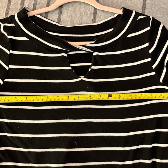 Chicos Brenton stripe top - Picture 4 of 4